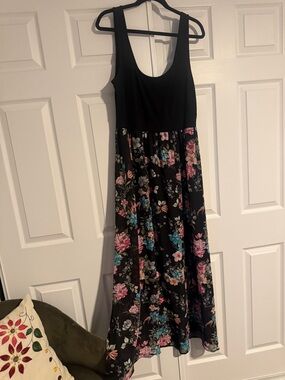 Torrid Black Floral Maxi Dress – Plus Size 0